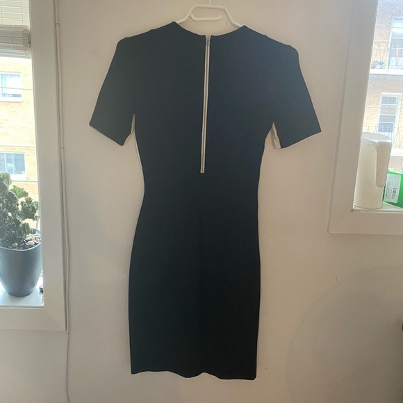 NWOT Wilfred black and white short sleeve dress - Picture 2 of 4